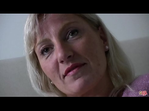 ❤️ A 'mhàthair a tha sinn uile fucked ... Lady, giùlan fhèin! ️❌ Super porn aig gd.mysexpics.ru ❌